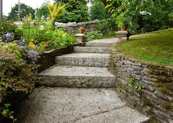 Cliftons Guest House Truro